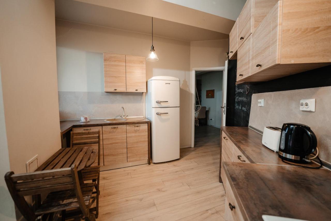 Апартаменти Bright And Cozy Design Apt With Office Клуж-Напока Екстер'єр фото