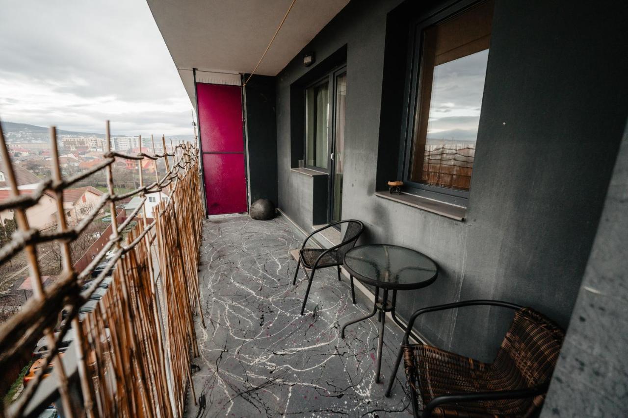 Апартаменти Bright And Cozy Design Apt With Office Клуж-Напока Екстер'єр фото